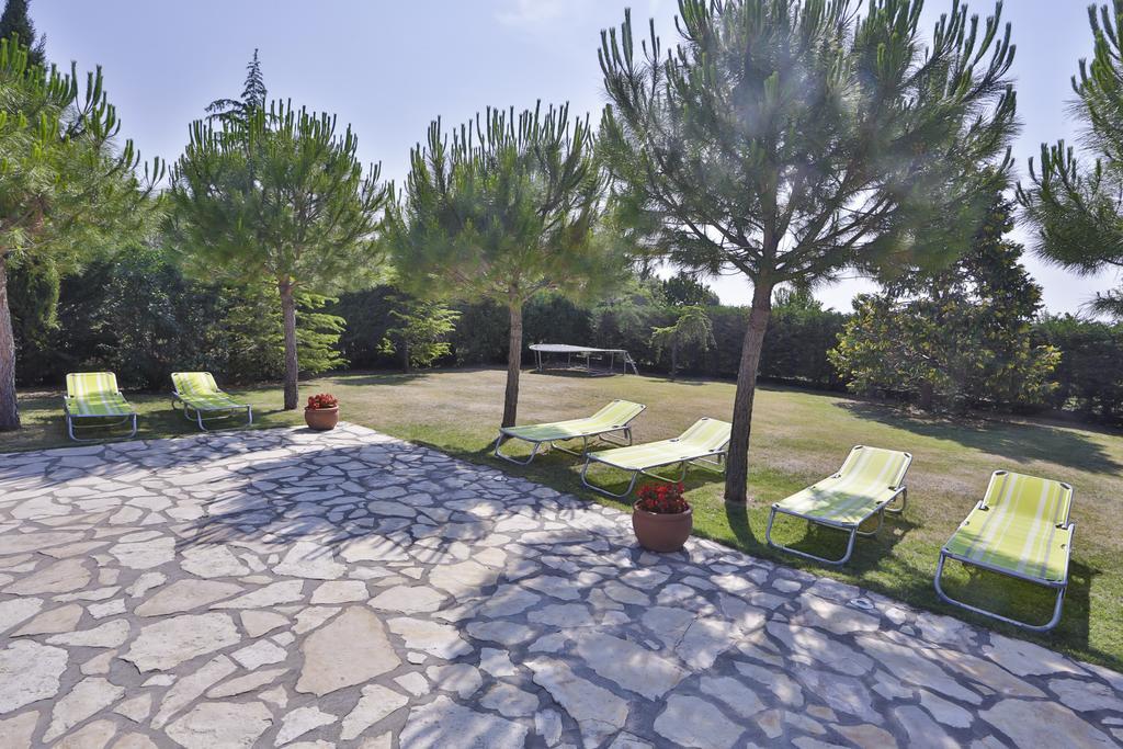 Casa Oasa -Accommodation , Pizzeria & Bar Marezige Ngoại thất bức ảnh